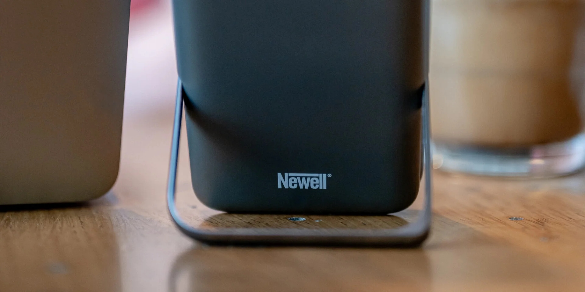 newell-powerbanka-ms-10000-lq-2